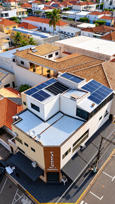 Sistema fotovoltaico instalado na Pacerus